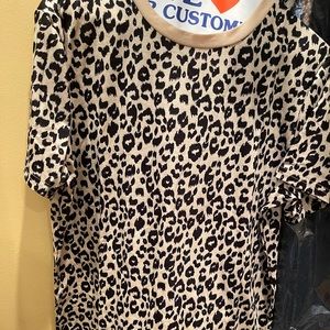 Cheetah t shirt